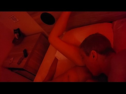❤️ စိုနေသော စောက်စေ့ကို နမ်းသည်။ ️ Porno မှာ ငါတို့မှာ ️❤